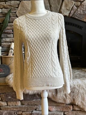 Halogen Cream Cable-Knit Crew Neck Sweater
